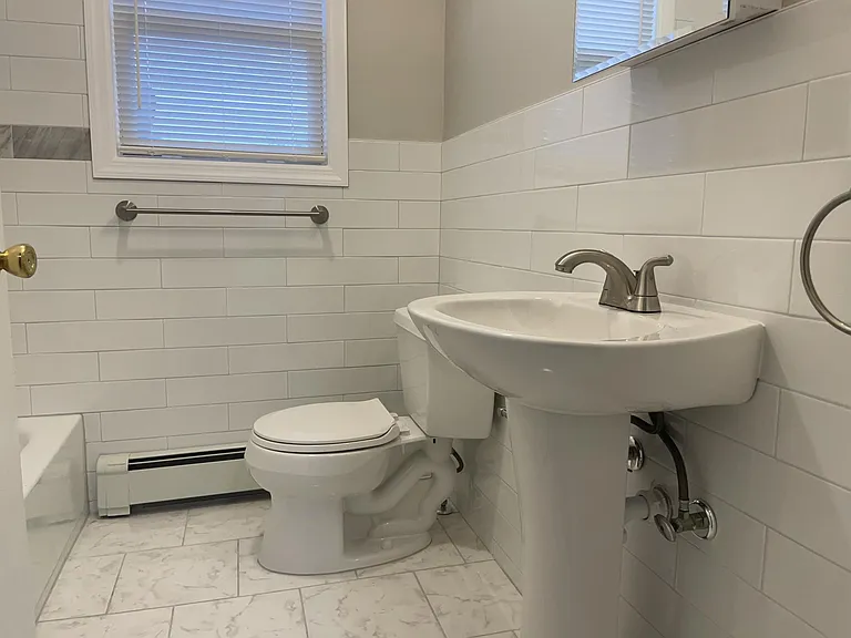 62 Broughton Ave #2 — Photo 13