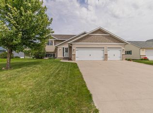 1017 2nd Ave SE, Freeport, MN 56331
