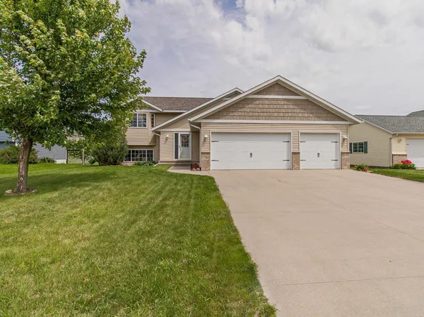 1017 2nd Ave SE, Freeport, MN 56331