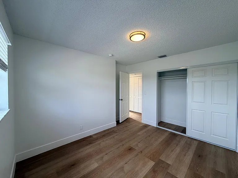 5661 SW 36th Ct #201 — Photo 10