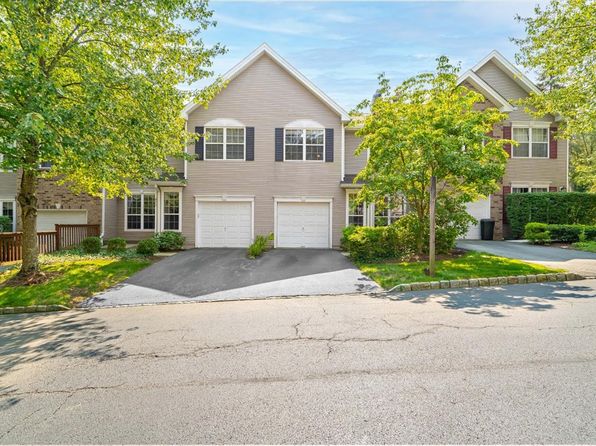 471 Mahogany Ct