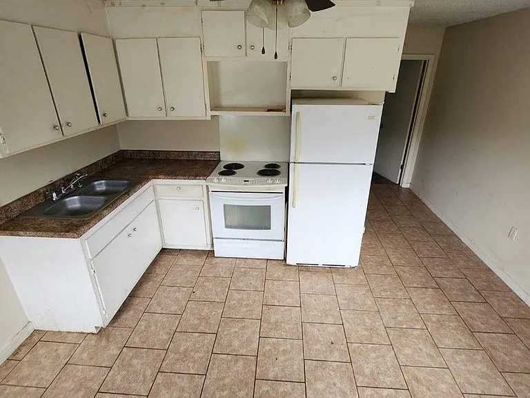 331 County Road 805 — Photo 2