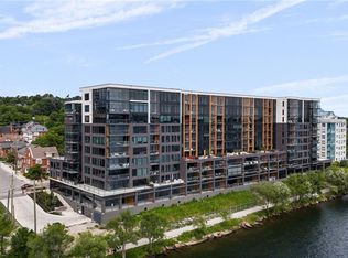 185 Dunlop St E #523, Barrie, ON L4M0L7