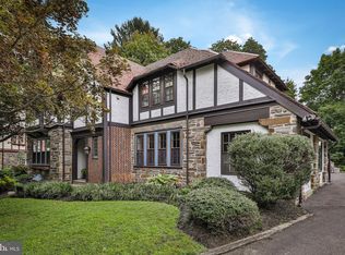 404 Chapel Rd, Elkins Park, PA 19027