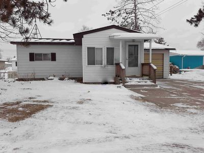 111 Graham Dr, Houghton Lake, MI, 48629