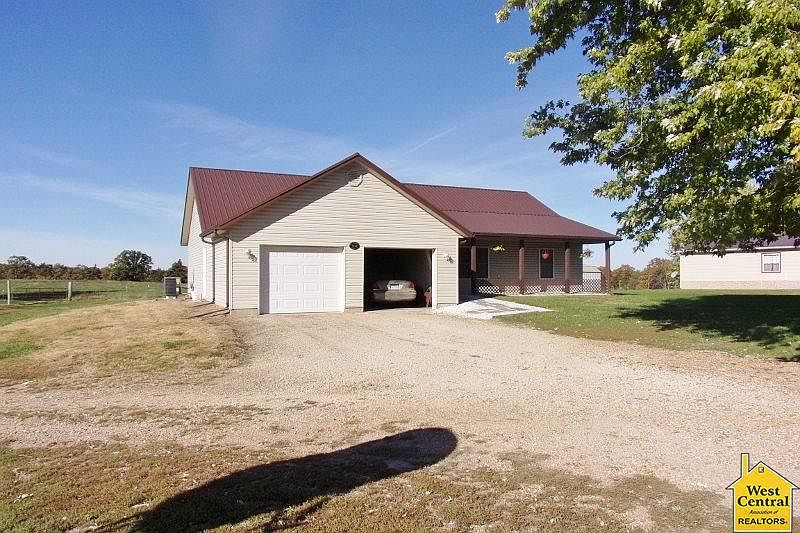 1st image of 8834 Chester Dr