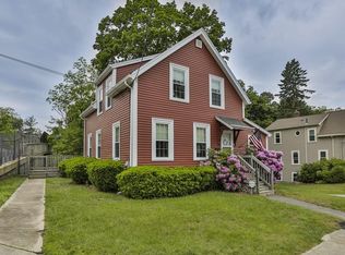 93 Vine St, Reading, MA 01867