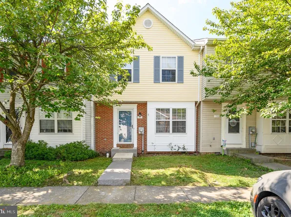 192 Sherando Cir, Stephens City, VA 22655