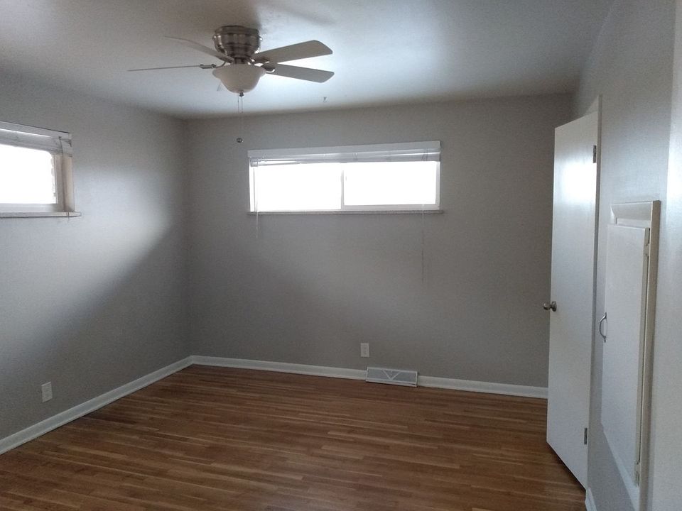 1st image of 5521 S Delaware St #6
