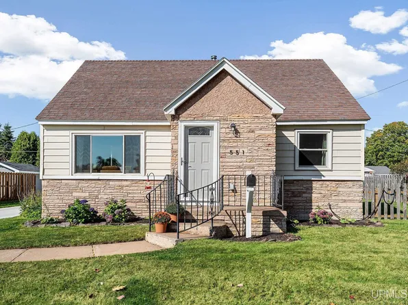 551 Duncan Ave, Ishpeming, MI 49849