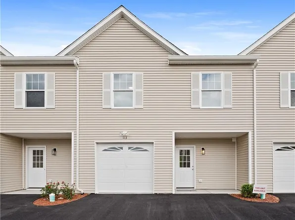 113 Ayda Rose Ave, West Warwick, RI 02893