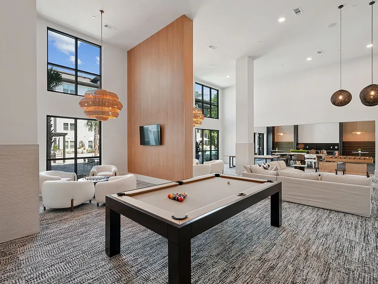 Entertainment Lounge