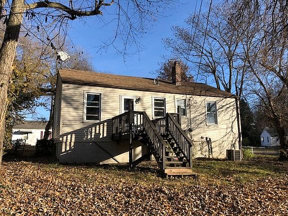 4th image of 17 Jonell Ct