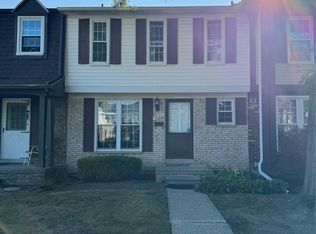 36311 Park Place Dr, Sterling Heights, MI 48310