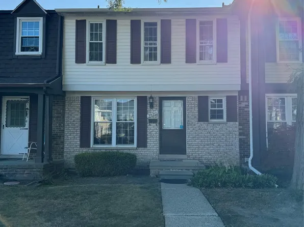 36311 Park Place Dr, Sterling Heights, MI 48310