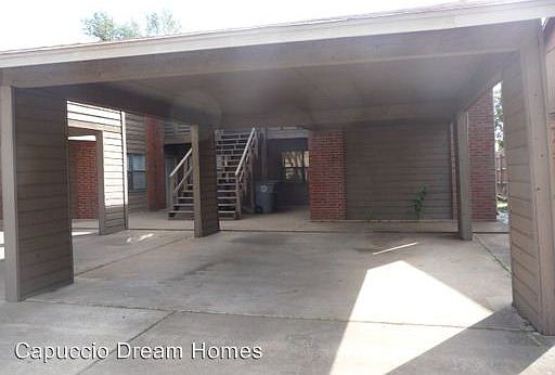 3rd image of 4012 NW Ozmun Ave APT B