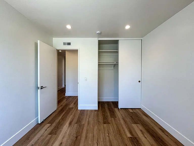 5281 Tattershall Ave — Photo 20