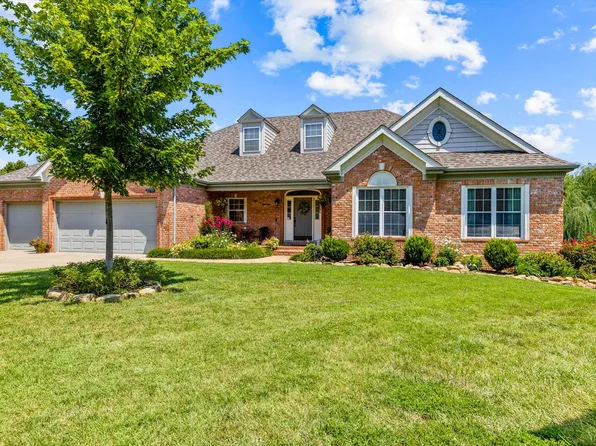 2715 E Cherryvale Street, Springfield, MO 65804