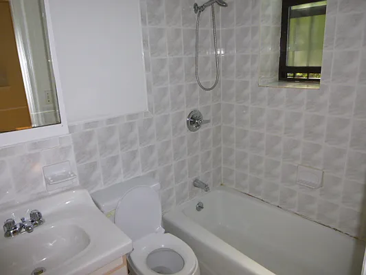 Rented by JK Dansar Corp | media 27