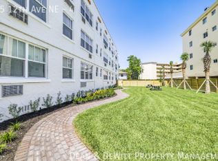 635 12th Ave NE APT 4, Saint Petersburg, FL 33701