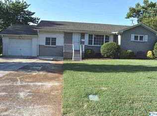 1901 Stevens Dr NE, Huntsville, AL 35801