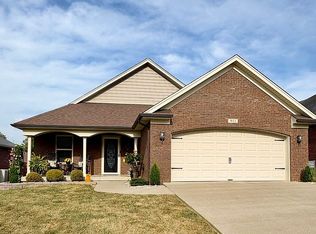 911 Silktree Cir, Elizabethtown, KY 42701