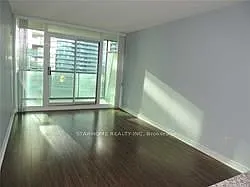51 Lower Simcoe St #905 — Photo 7