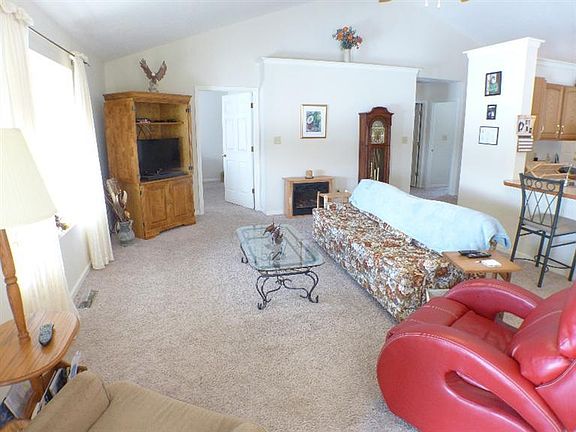 4th image of 510 Whisper Ln