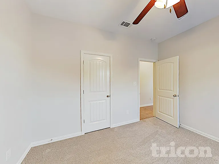 12416 Hunters Mill Trl — Photo 13