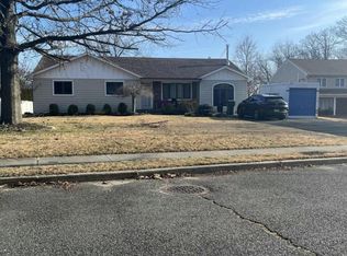 297 Old Deal Rd, Eatontown, NJ 07724