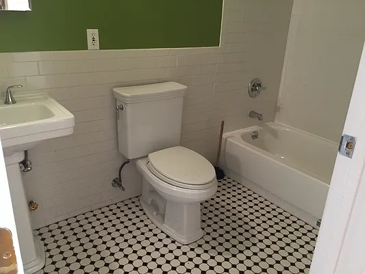 Rented by GPA Realty | media 31