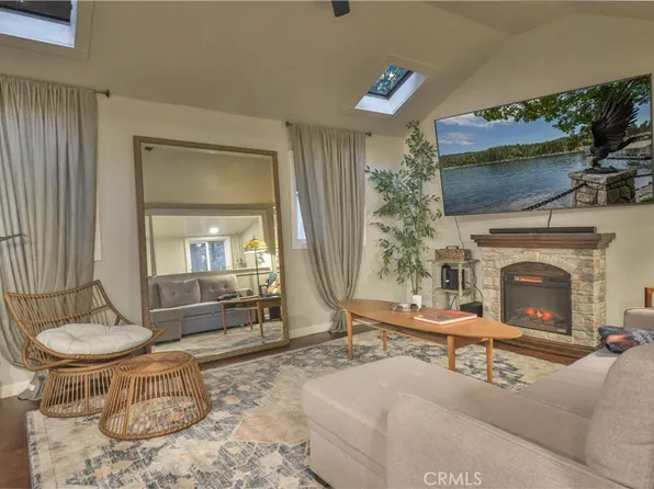 23336 Crest Forest Dr, Crestline, CA 92325