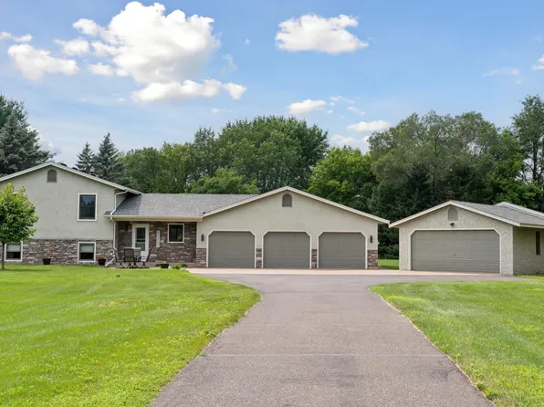 7730 Minar Ln N, Stillwater, MN 55082