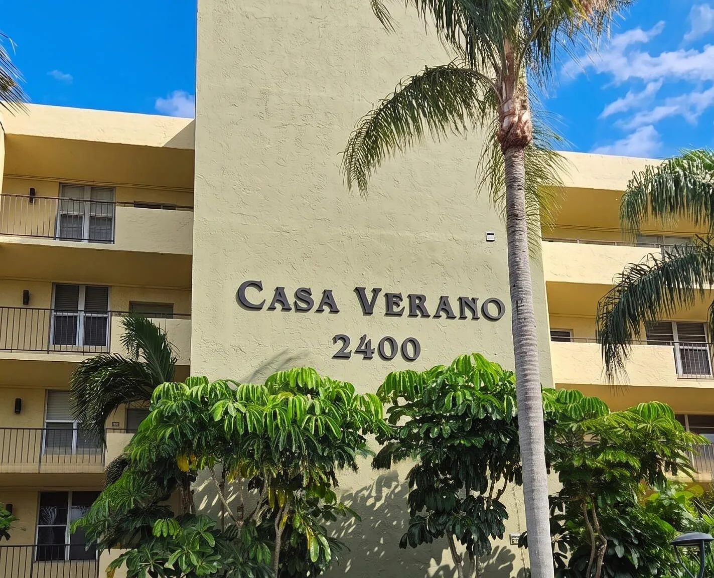 1 bed, 1.0 bath, 690 sqft, $1,750 — Photo 1