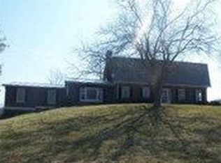 8348 Elk Creek Pkwy, Elk Creek, VA 24326