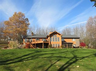 4144 W Lake Rd, Canandaigua, NY 14424