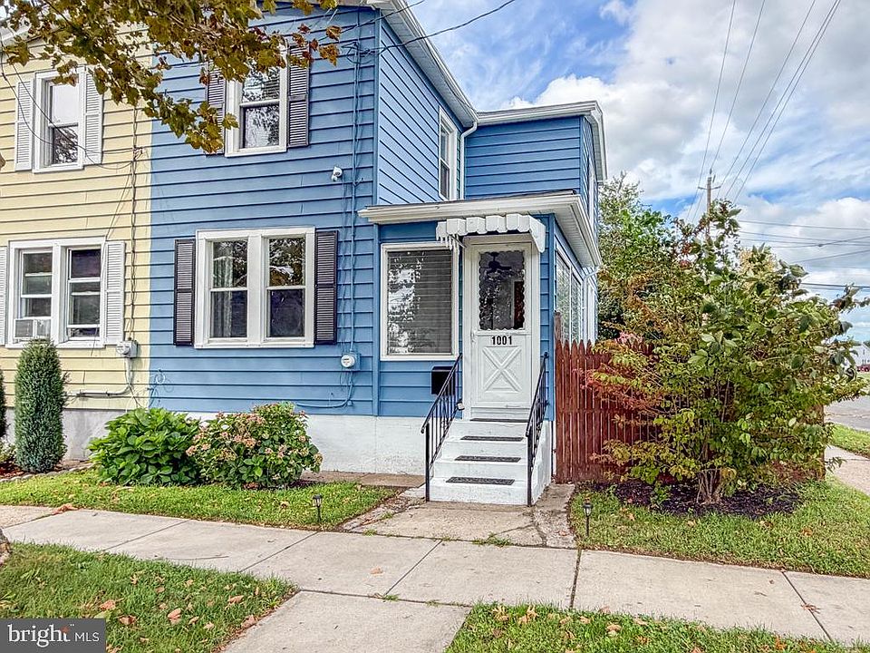 1st image of 1001 W 5th St