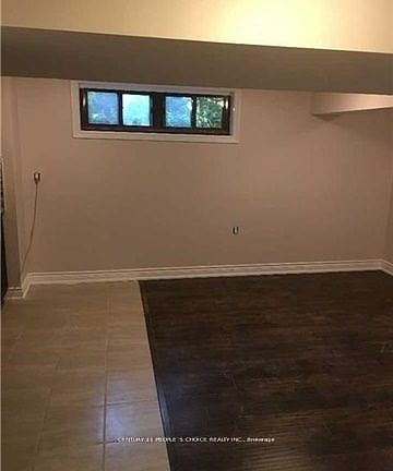 3rd image of 67 Cornwall Rd #Basement