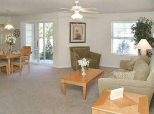 414 Crystal Point Dr, Centerville, OH 45459