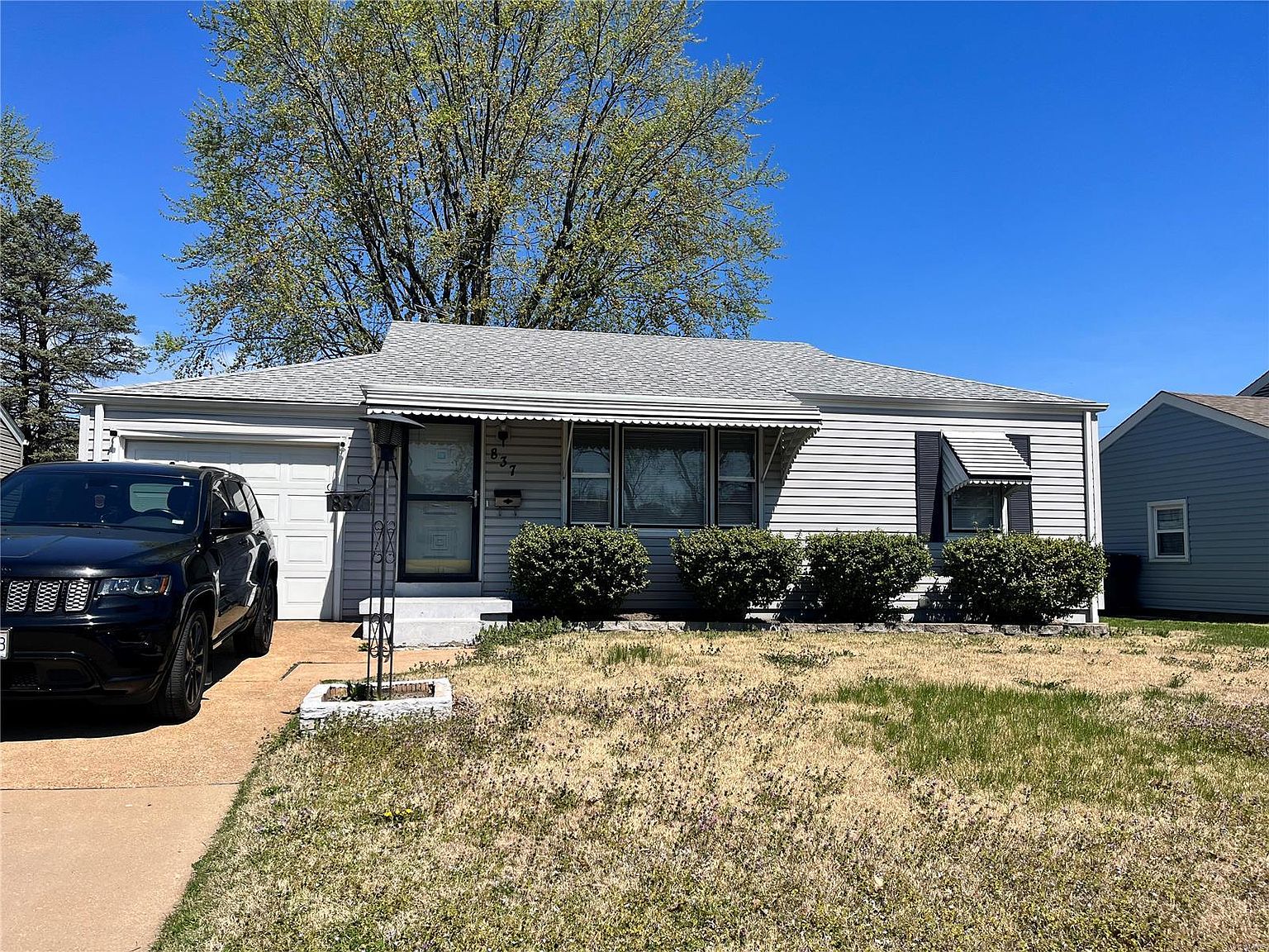 837 Loekes Dr, Florissant, MO 63031 | Zillow