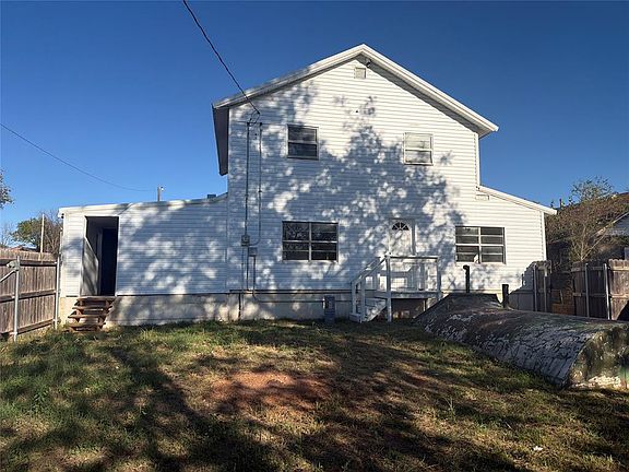 5th image of 921 N 6th St