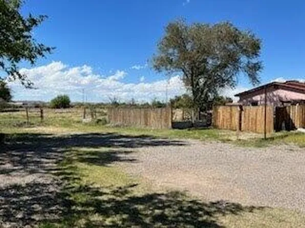 686 Jarales Rd, Belen, NM 87002