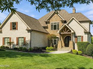 404 Stone Villa Ln, Knoxville, TN 37934