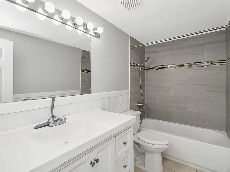 4301 W Arch St — Photo 13