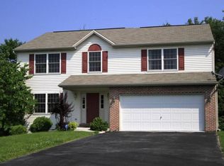 1850 Bradley Dr, Harrisburg, PA 17110