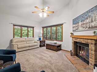 3579 Blue Jay Way APT 201, Eagan, MN 55123