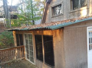 1709 Walnut Hill Ln, Sevierville, TN 37876