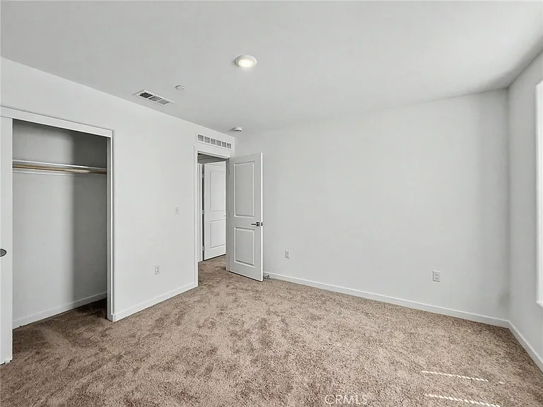 1366 Thunderbolt Ln — Photo 14