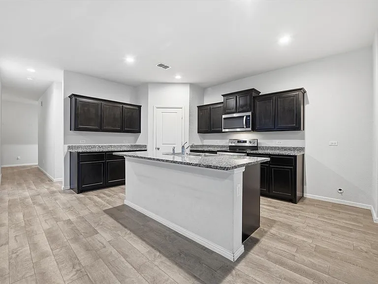9308 Desertrock Rd — Photo 11