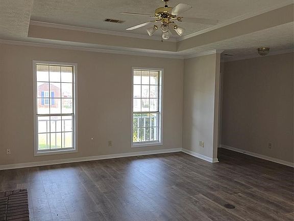 5th image of 110 Dellwood Ct